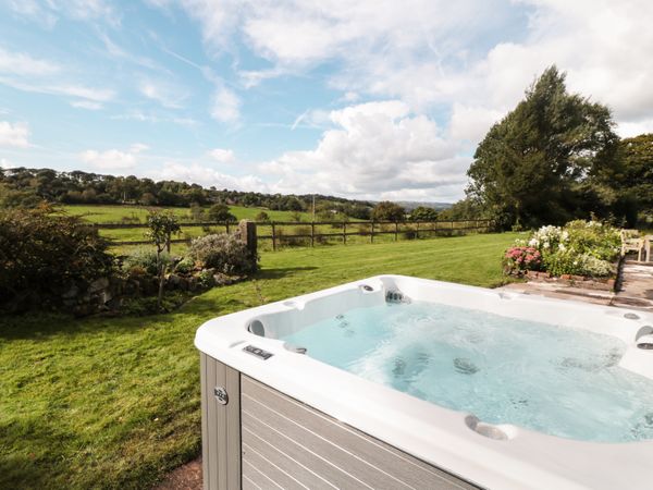Lee House Cottage Cheddleton Cats Edge Peak District Self