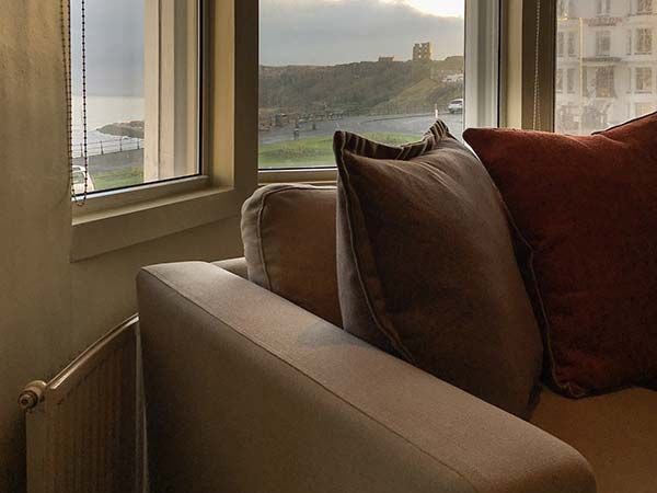 Queen S Cliff Scarborough North York Moors And Coast Self