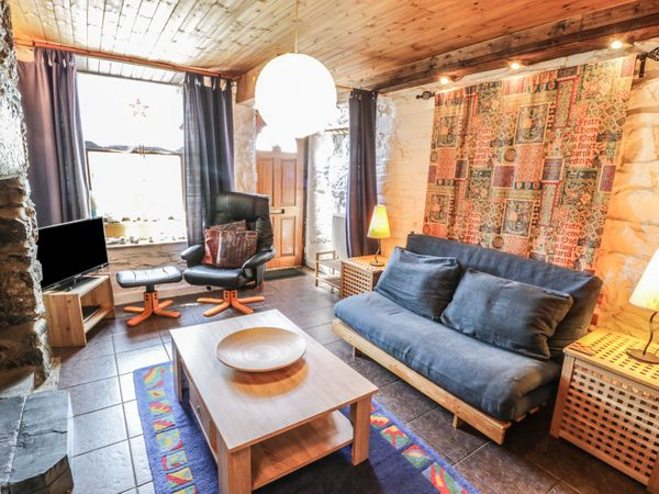 2 Waterloo Cottage Blaenau Ffestiniog Bethania Self Catering