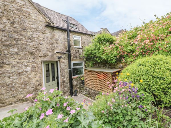 Sundial Cottage Brassington Peak District Self Catering