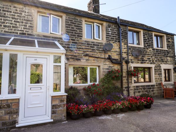 Lewis Cottage Holmfirth Upper Cumberworth Peak District