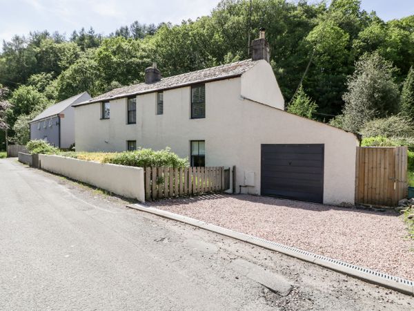 Holiday Cottages in Gloucestershire: Coppice, Ruspidge | sykescottages.co.uk