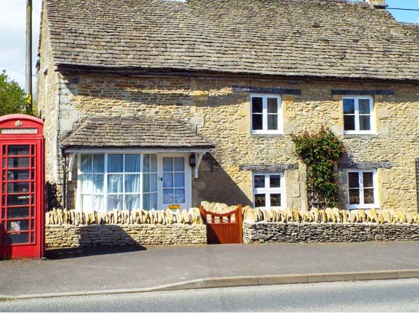 Meadow Cottage Poulton Self Catering Holiday Cottage