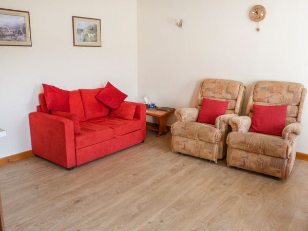Hillview Bothy Cullen Kirktown Of Deskford Self Catering