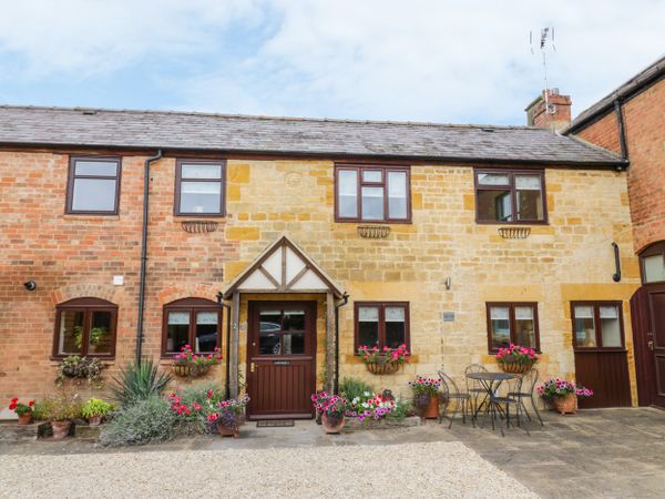 Tallow Moreton In Marsh Self Catering Holiday Cottage