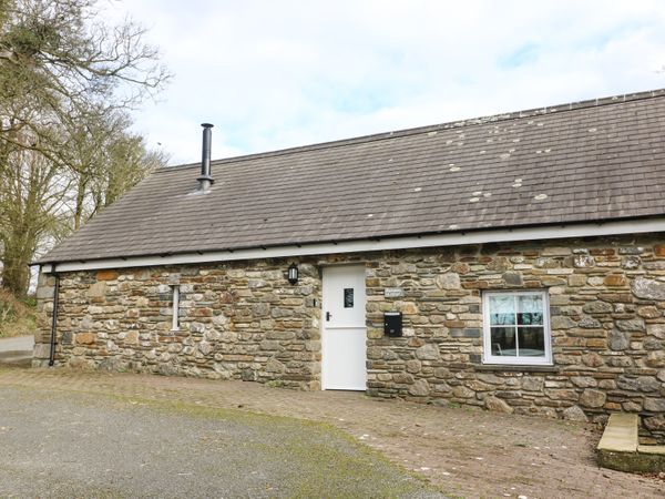 Blacksmiths Cottage Roch Cuffern Pembrokeshire And The South