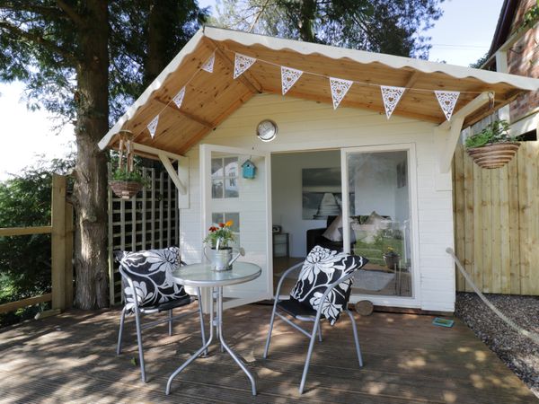 Hillview Cottage Knightwick Ankerdine Hill Self Catering