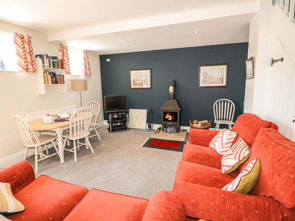 Well Cottage Wetton Peak District Self Catering Holiday Cottage