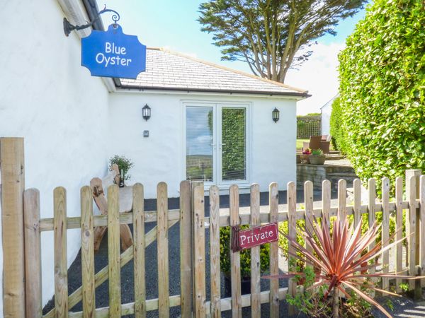 Blue Oyster Mullion Meaver Cornwall Self Catering Holiday