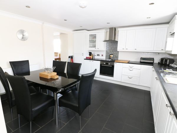 Port Eynon Beach Cottage Port Eynon Overton Pembrokeshire