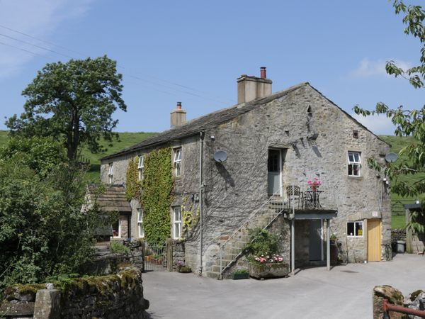The Granary Hurries Farm Mail Cottages