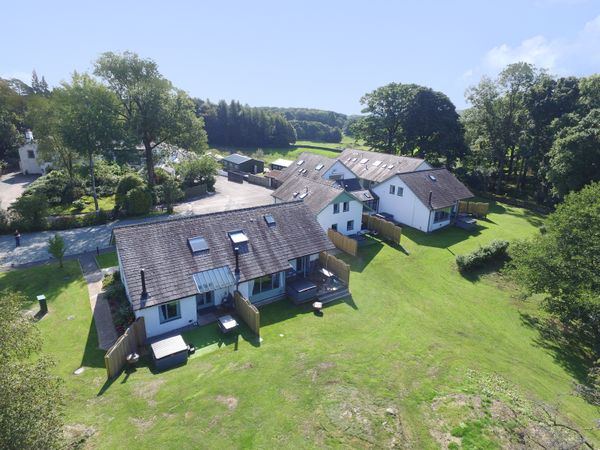 Rowan Woodland Cottages Bowness On Windermere The Lake