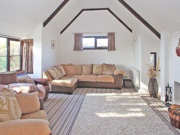 Chy Ryn Mawgan Porth Cornwall Self Catering Holiday Cottage
