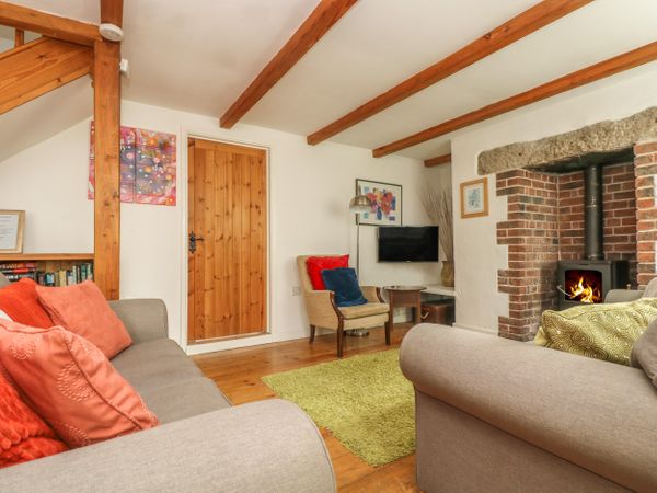 Elfin Cottage Porthleven Cornwall Self Catering Holiday Cottage