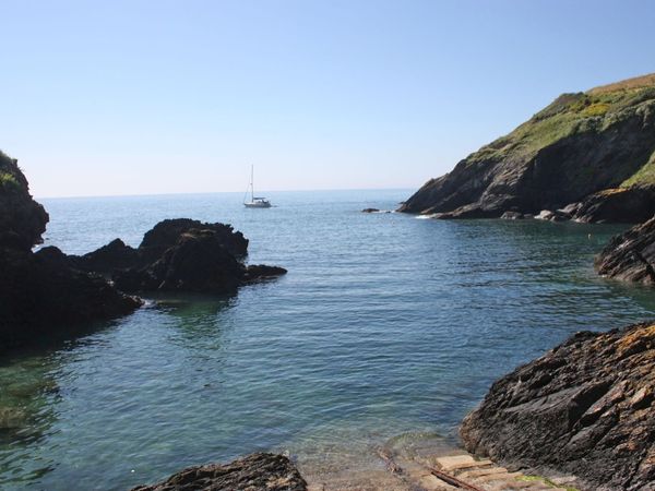 Kerbenetty Harbour Cottage Portloe Cornwall Self Catering