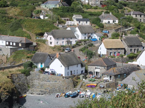 Mengarth Cadgwith Cornwall Self Catering Holiday Cottage