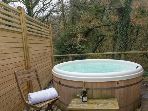 Hillside Lodge Slapton Merrifield Devon Self Catering