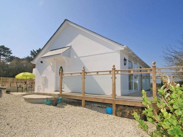 Barlendew Lodge Newquay Watergate Cornwall Self Catering