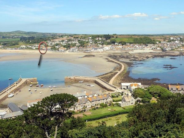 Pebbles Marazion Cornwall Self Catering Holiday Cottage