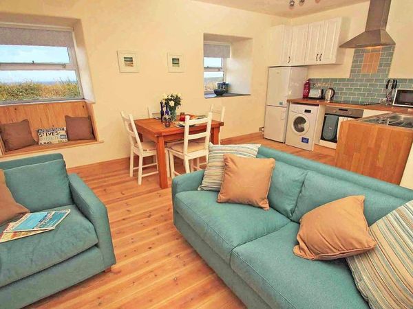 Kerensa Ha Kres Sennen Mayon Cornwall Self Catering