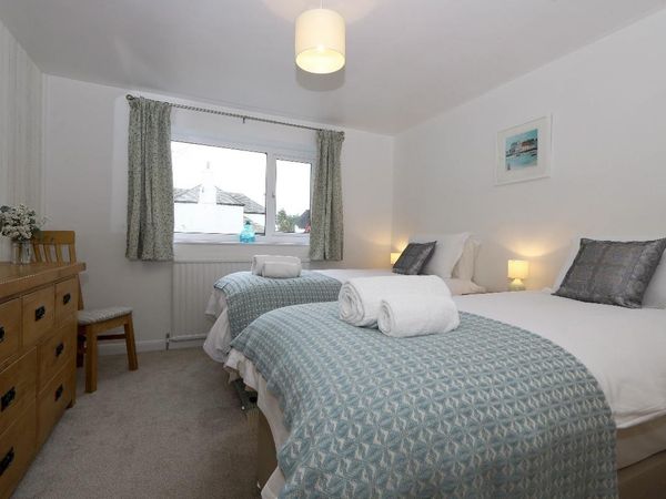 Penhaven Crackington Haven Sweets Cornwall Self Catering