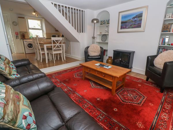 Alma House 2 Perranporth Cornwall Self Catering Holiday Cottage