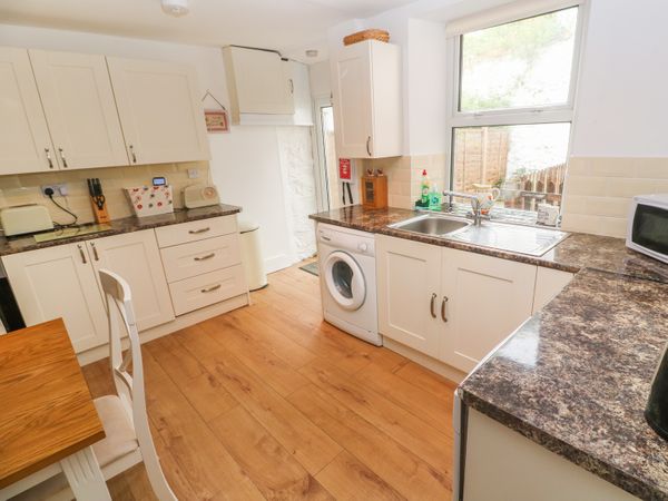 Alma House 2 Perranporth Cornwall Self Catering Holiday Cottage