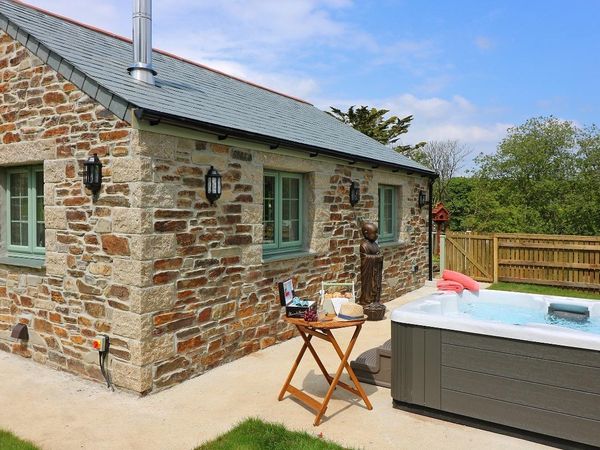 Omalast Truro Cornwall Self Catering Holiday Cottage