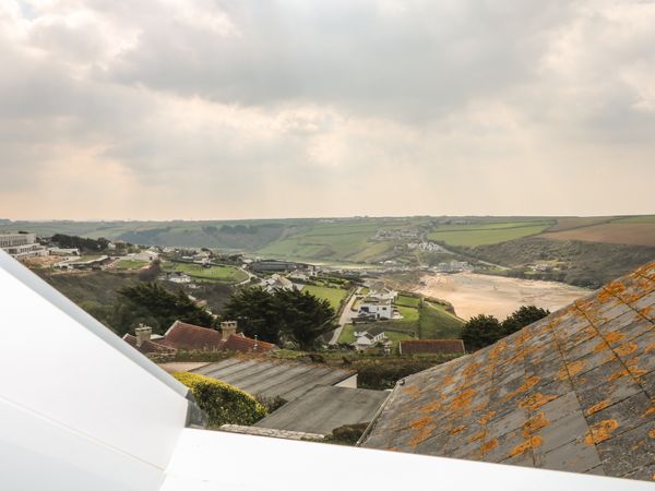 Gwillen Newquay Mawgan Porth Cornwall Self Catering