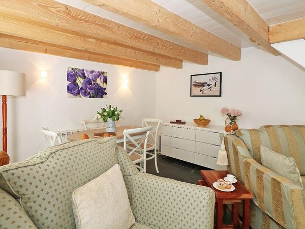 2 Rose Cottages St Agnes Cornwall Self Catering Holiday Cottage