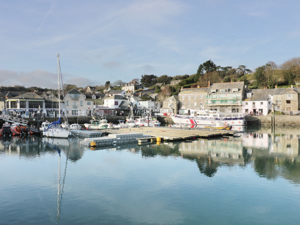 Gull Cottage Padstow Dinas Cornwall Self Catering Holiday