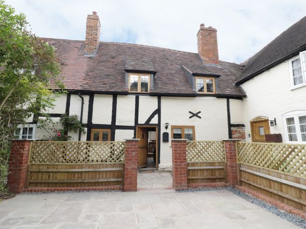 3 Hathaway Hamlet Stratford Upon Avon Shottery Self Catering