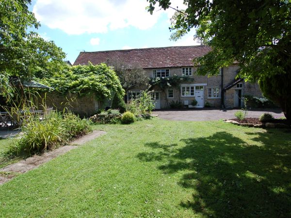 Quist Cottage Taunton Hatch Beauchamp Dorset And Somerset