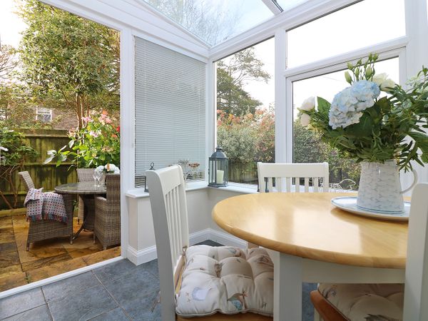 The Red Door Camelford Tramagenna Cornwall Self Catering