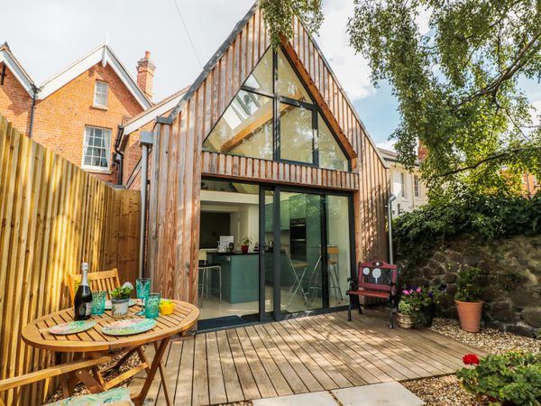 Little Mornington Malvern Malvern Link Self Catering Holiday