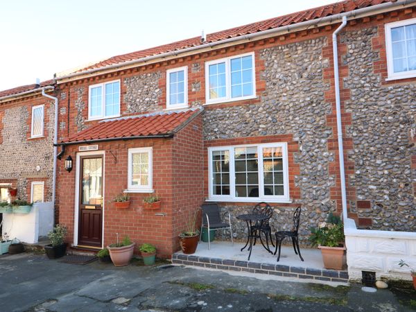 Bosun S Cottage Sheringham East Anglia Self Catering Holiday