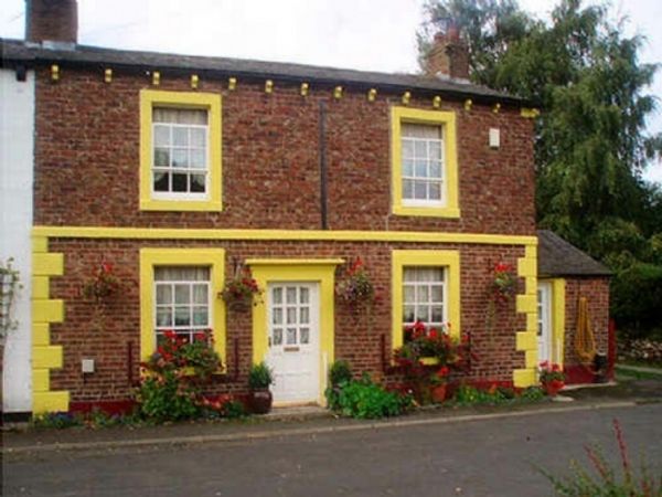 Rose Cottage Carlisle Low Crosby The Lake District And