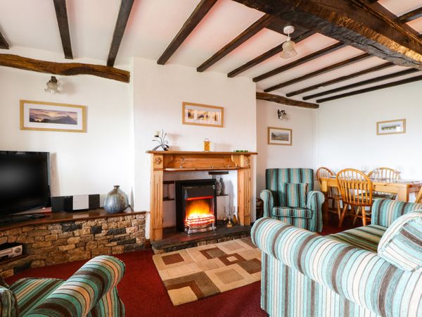 Squirrel Cottage Bassenthwaite Keswick The Lake District And