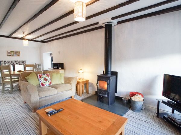 Laurel Cottage Spark Bridge The Lake District And Cumbria