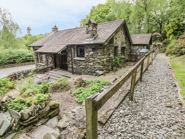 Low Brow Barn Ambleside The Lake District And Cumbria Self