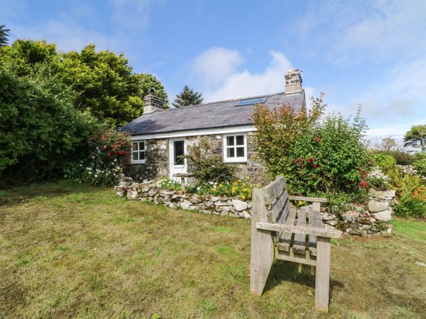 Conion Ganol Aberdaron Rhiw Self Catering Holiday Cottage