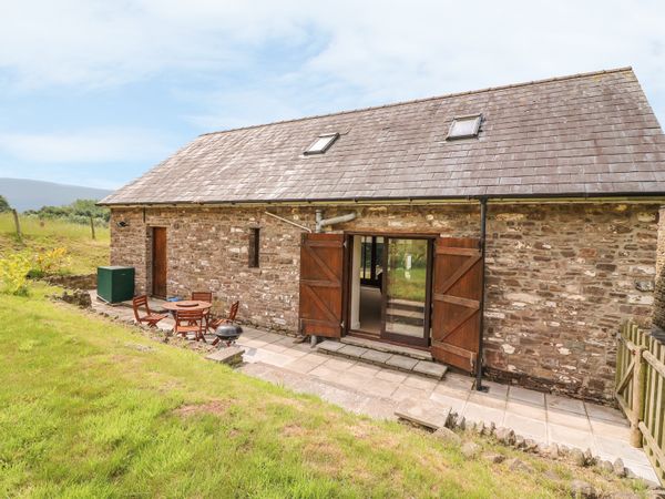 The Barn Abergavenny Graig Self Catering Holiday Cottage