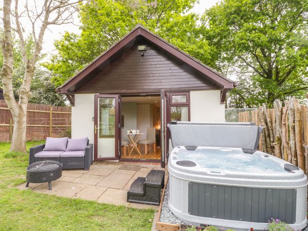 Pheasant Lodge Wimborne Minster East End Dorset And Somerset
