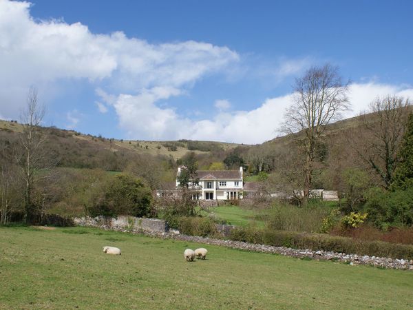 Compton House Compton Bishop Dorset And Somerset Self