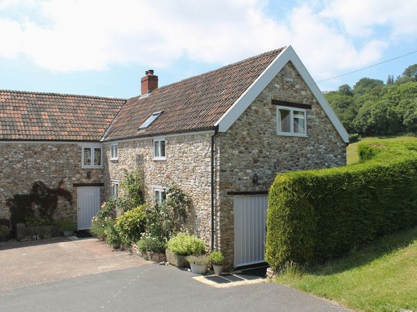 Whitcombe Cottage Honiton Devon Self Catering Holiday Cottage