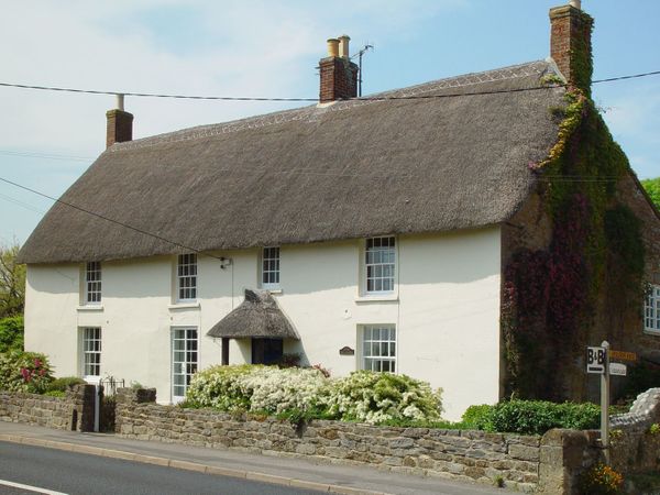 Park Farmhouse Chideock Dorset And Somerset Self Catering