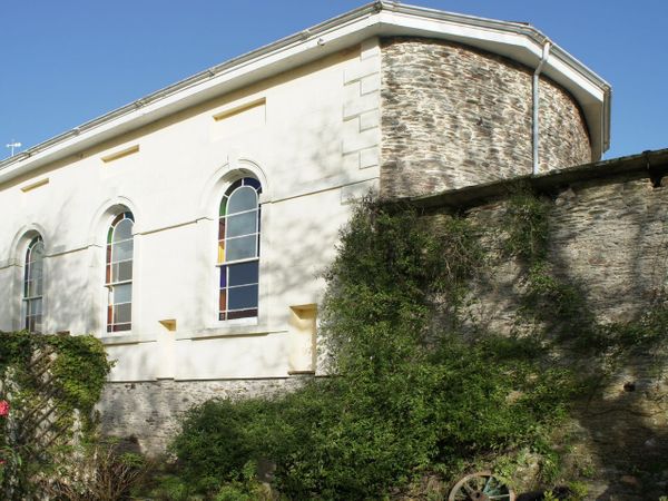 Holiday Cottages in Devon: The Music Room, Aveton Gifford | skykescottages.co.uk