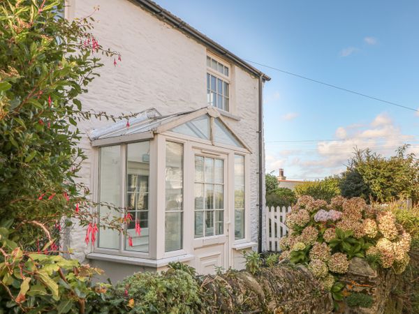 Fuchsia Cottage Boscastle Forrabury Cornwall Self Catering