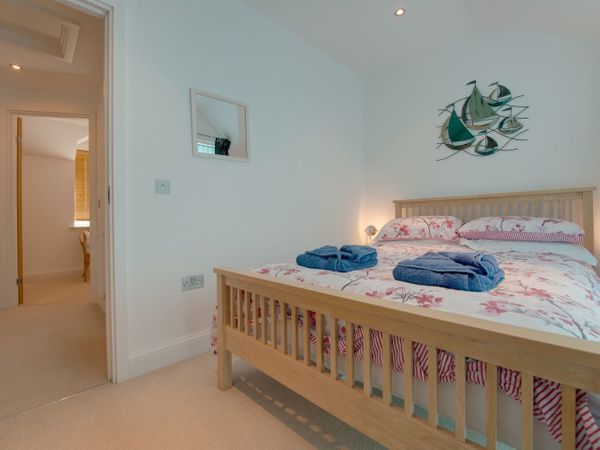 Neptune Constantine Bay Cornwall Self Catering Holiday Cottage