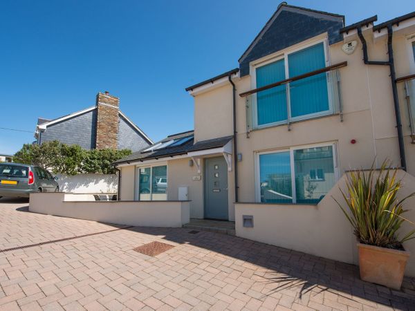Neptune Constantine Bay Cornwall Self Catering Holiday Cottage